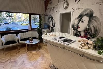 Apartament cu 3 camere în Victoriei
