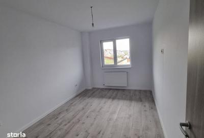 Apartament cu 2 camere decomandat în Bucium - 4