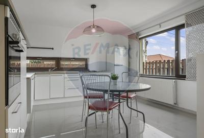 Casă cu 4 camere cu Teren 572 Mp în Gulia - 9