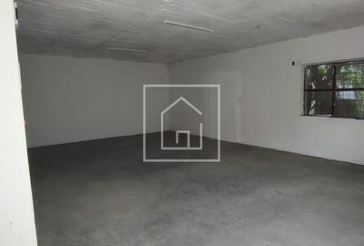 Casă cu 4 camere cu Teren 500 Mp în Tolstoi