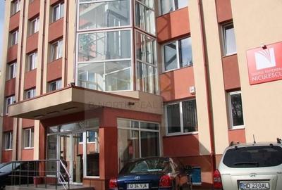 Birou, de 350 mp, în Grozăvești