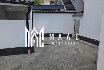 Casă cu 10 camere cu Teren 495 Mp în Central