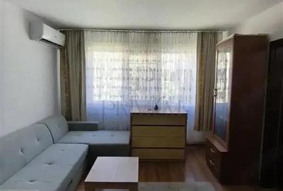 Apartament cu 2 camere semidecomandat, mobilat în Girocului