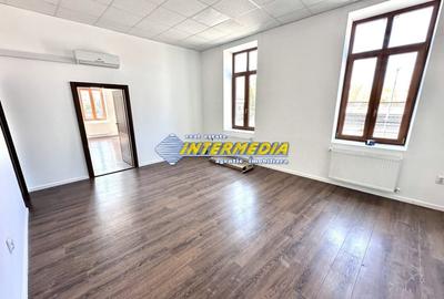 Birou, de 60 mp, în Central - 1