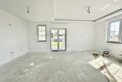 Duplex cu 5 camere cu Canalizare în Moșnița Nouă - 5