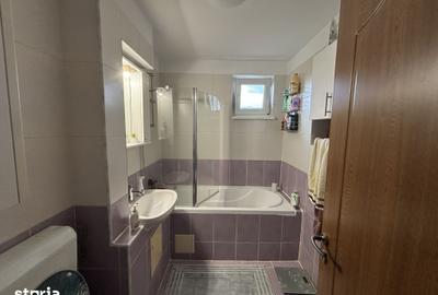 Apartament cu 3 camere decomandat în Tudor - 1