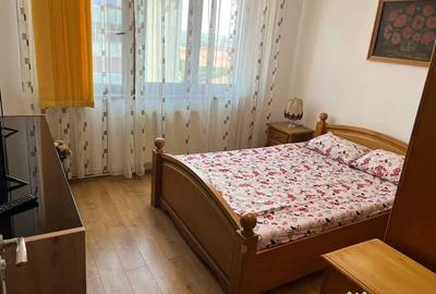 Apartament cu 2 camere semidecomandat în Cedonia