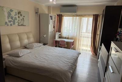 Apartament cu 4 camere decomandat în Decebal - 3