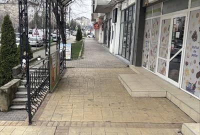Spațiu comercial, de 90 mp, în Central - 1