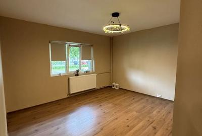Apartament cu 3 camere decomandat în Vitan - 4