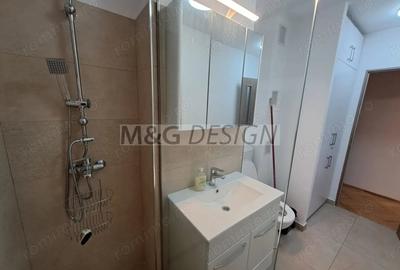 Apartament cu 3 camere semidecomandat în Circumvalațiunii
