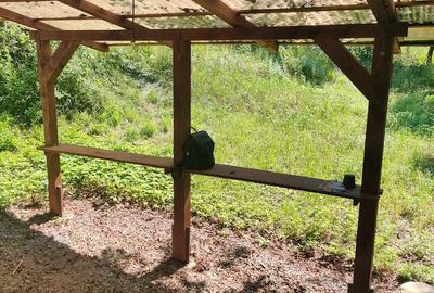 Casă cu 2 camere cu Teren 1500 Mp în Valea