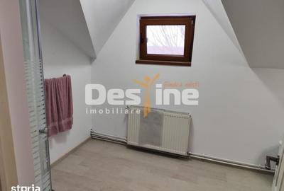 Casă cu 6 camere cu Teren 2756 Mp în Central