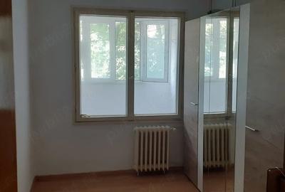 Apartament cu 4 camere semidecomandat în Nicolae Grigorescu