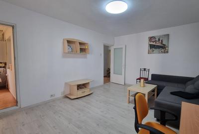 Apartament cu 2 camere decomandat în Pipera