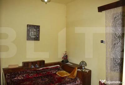 Casă cu 4 camere cu Teren 1500 Mp în Vâlcele - 1