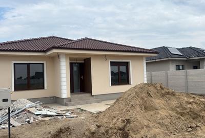 Casă cu 4 camere în Sântandrei - 2