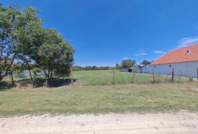 Teren de 2986 mp, în Butin - 2