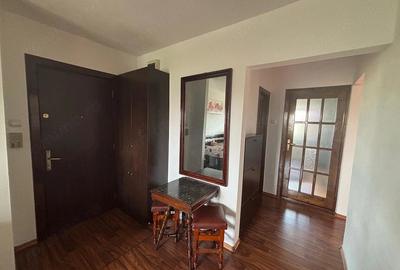 Apartament cu 3 camere decomandat în Aradului - 10