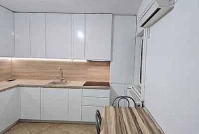 Apartament cu 3 camere decomandat în Central - 5
