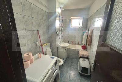Apartament cu 3 camere decomandat în Micro 5 - 2