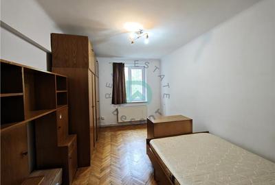 Apartament cu 2 camere decomandat în Brașovul Vechi - 14