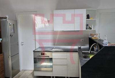 Casă cu Teren 800 Mp în Semicentral