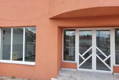Spațiu comercial, de 80 mp, în Central - 1