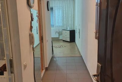 Garsonieră decomandată în Giurgiului