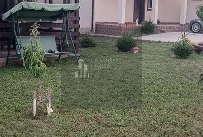 Casă cu 5 camere cu Teren 800 Mp în Frătești - 1
