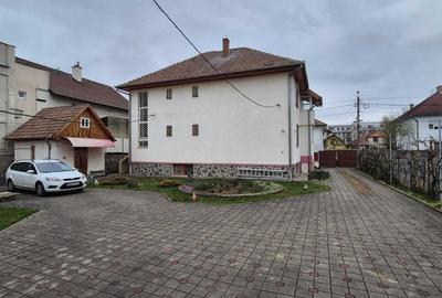 Teren de 574 mp, în Sub Arini - 1