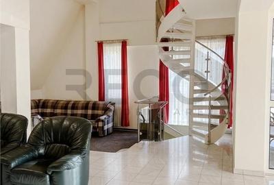 Casă cu 4 camere în Sânmartin