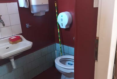 Spațiu comercial, de 42 mp, în Central - 1