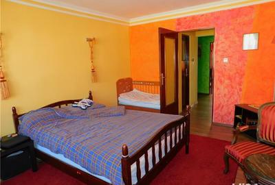 Apartament cu 3 camere decomandat în Făgăraș