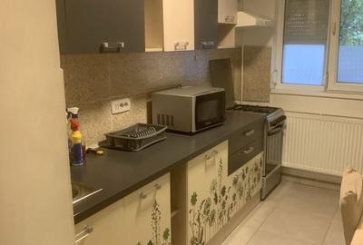 Garsonieră decomandată în Luminiș