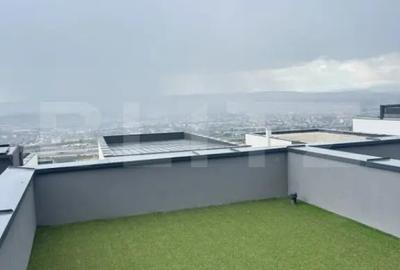 Casă cu 4 camere cu Teren 240 Mp în Central
