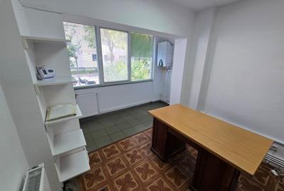 Apartament cu 2 camere decomandat în Exterior Vest
