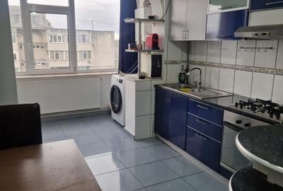 Apartament cu 3 camere semidecomandat, mobilat în Central - 2