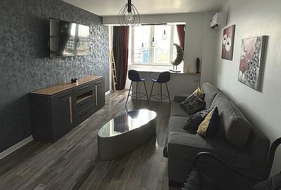 Apartament cu 3 camere semidecomandat, mobilat în Dorobanți