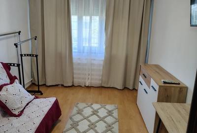 Garsonieră semidecomandată în CET - 4