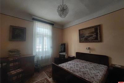 Apartament cu 3 camere nedecomandat în Ultracentral