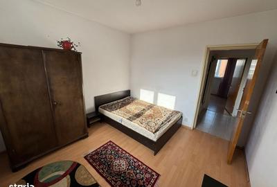 Apartament cu 3 camere în Dristor
