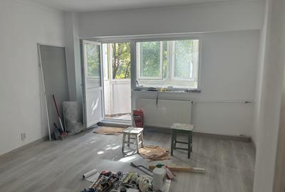 Garsonieră decomandată în Vitan