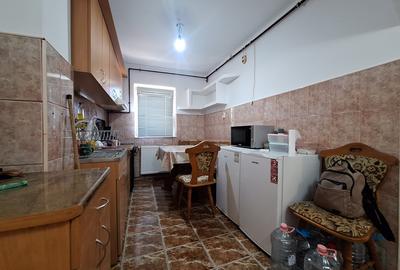 Apartament cu 2 camere semidecomandat, mobilat în Soarelui - 8