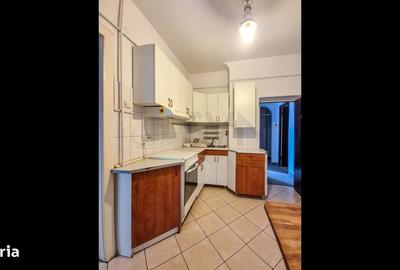 Spațiu comercial, de 170 mp, în Central