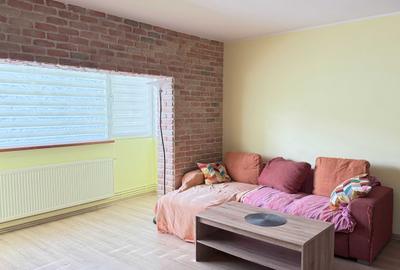 Apartament cu 3 camere semidecomandat în Exterior Vest - 3