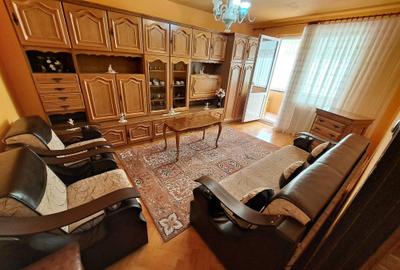 Apartament cu 2 camere decomandat în Unirii