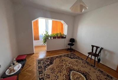 Apartament cu 2 camere semidecomandat în Est - 9