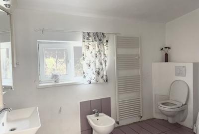 Casă cu 4 camere cu Teren 750 Mp în Central - 8