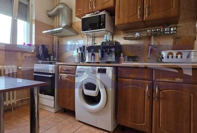 Apartament cu 3 camere decomandat în Mihai Bravu - 11